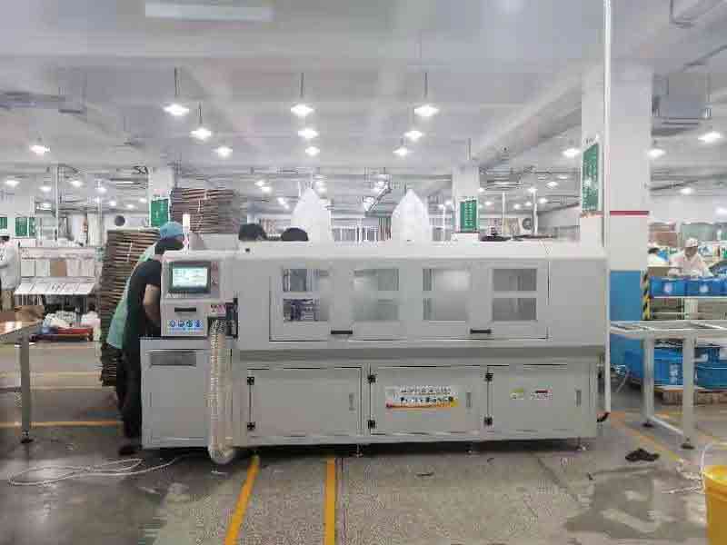 鋁材切割機(jī)鋸切精度不準(zhǔn)確的原因分析